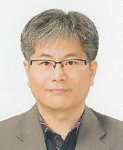 정책대학원장 이명규 교수님 사진